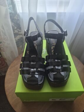 Sam Edelman Black Patented Leather Strappy Platform Sandals